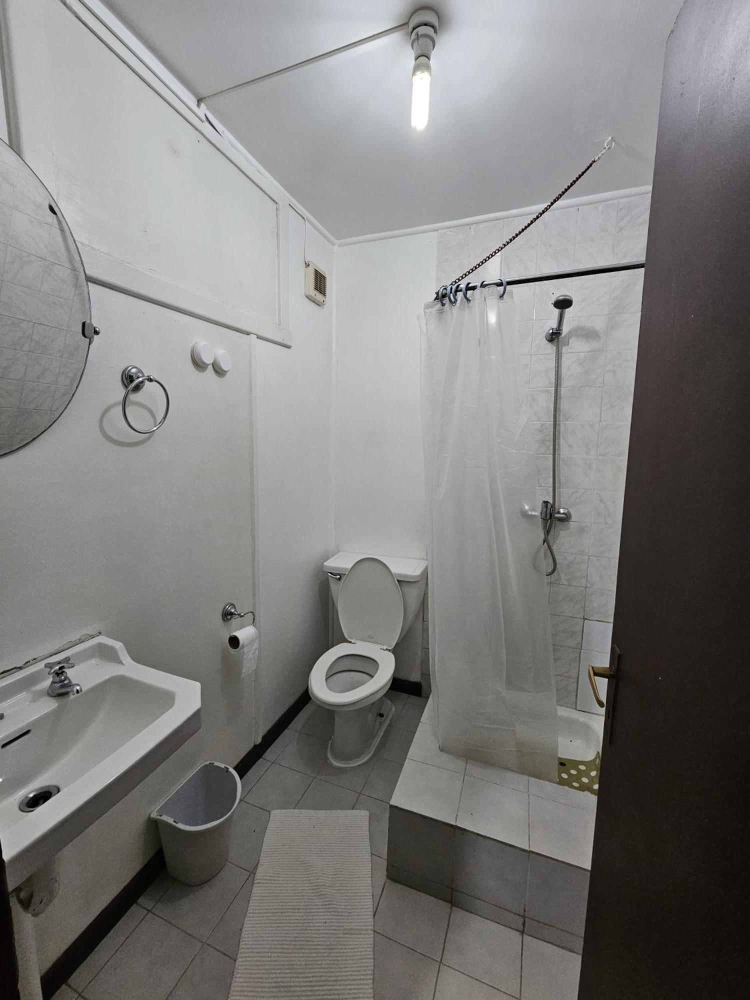 Hostel Anwandter Вальдивия Экстерьер фото